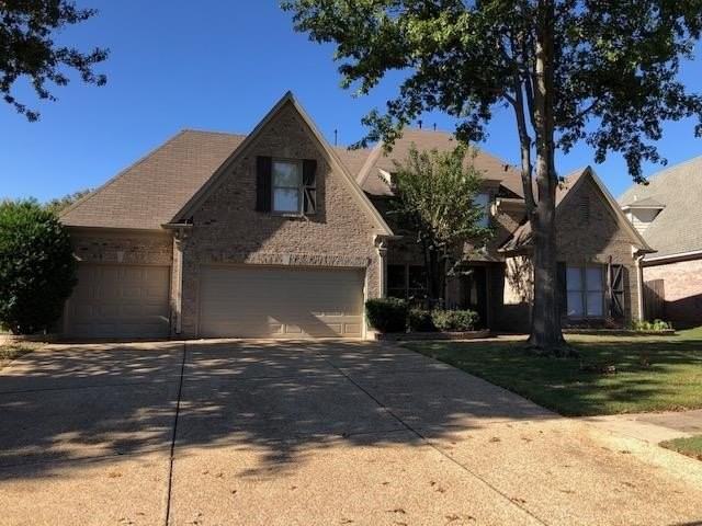 4847 Rainy Pass Rd - Photo 2 of 20