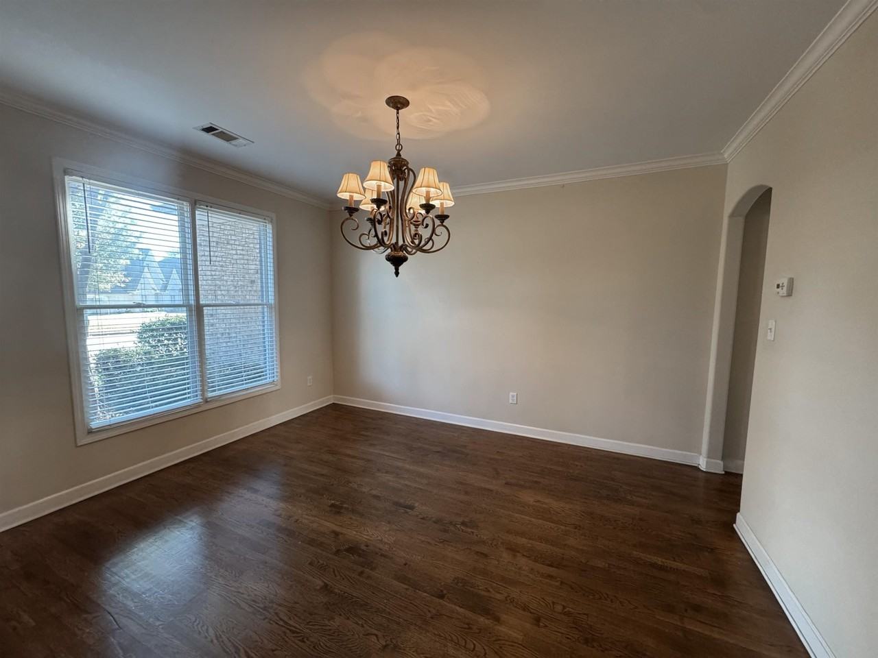 4847 Rainy Pass Rd - Photo 3 of 20
