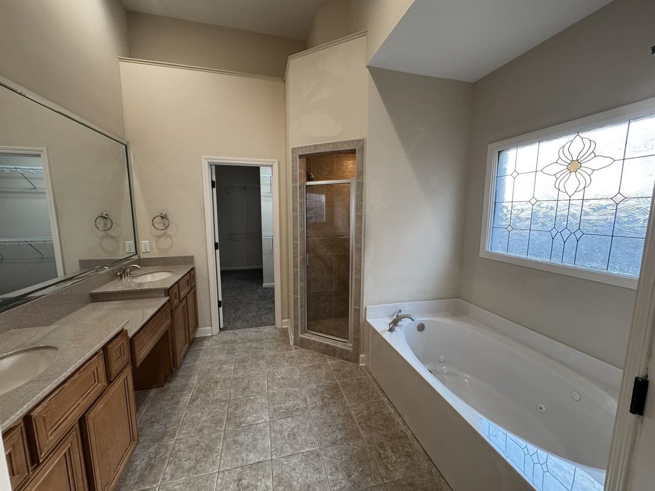 4847 Rainy Pass Rd - Photo 5 of 20