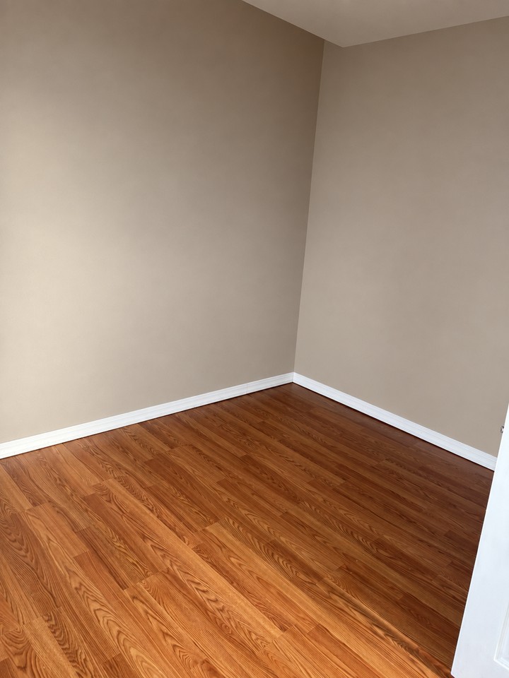 367 Madeline Ave #2 - Photo 5 of 12