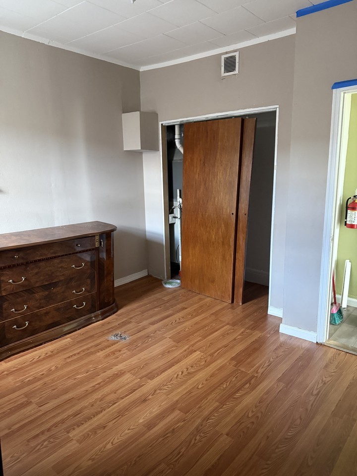 367 Madeline Ave #2 - Photo 7 of 12
