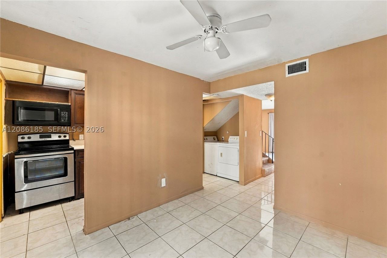 2236 Nw 52nd Ave #2236 - Photo 3 of 15