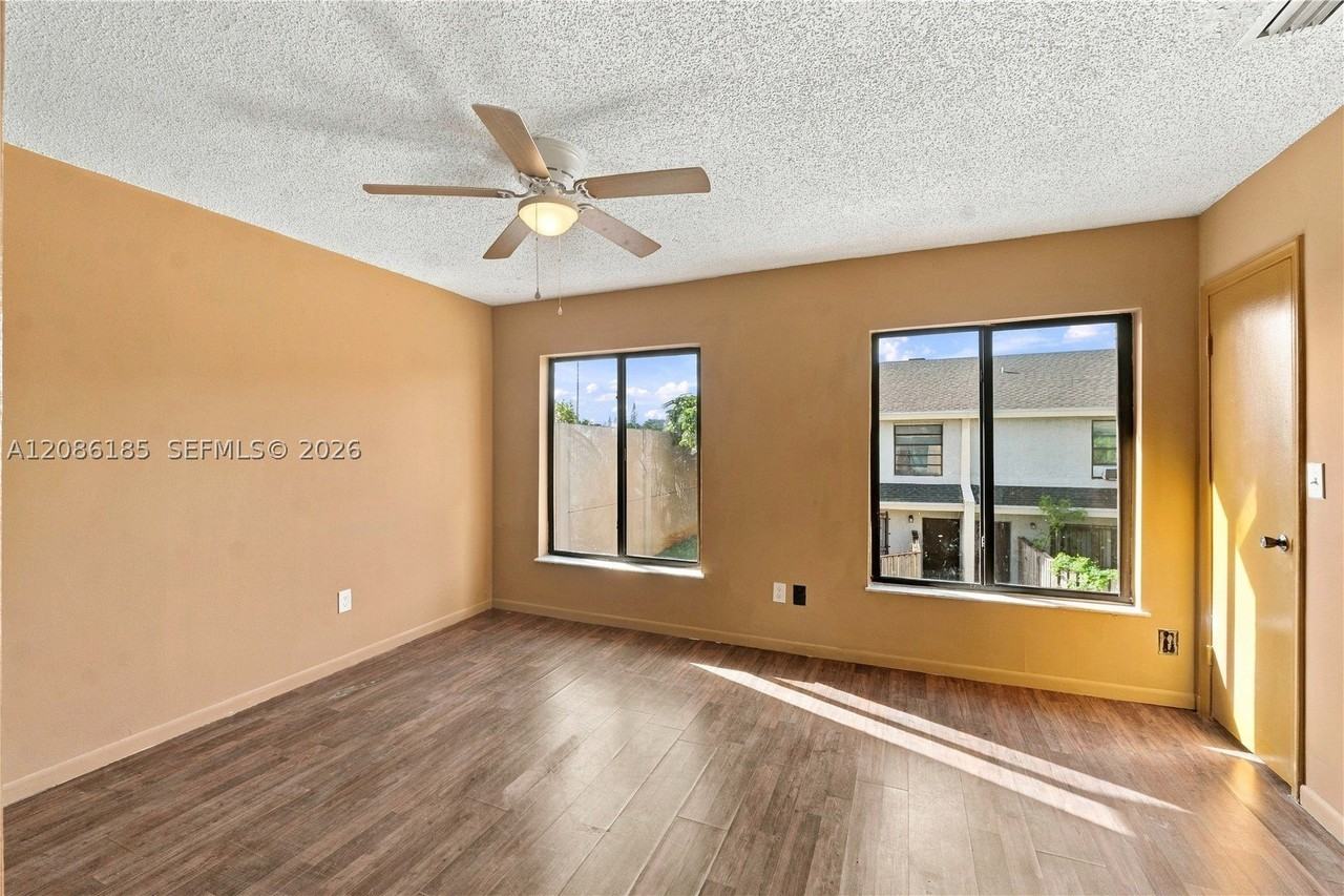 2236 Nw 52nd Ave #2236 - Photo 7 of 15