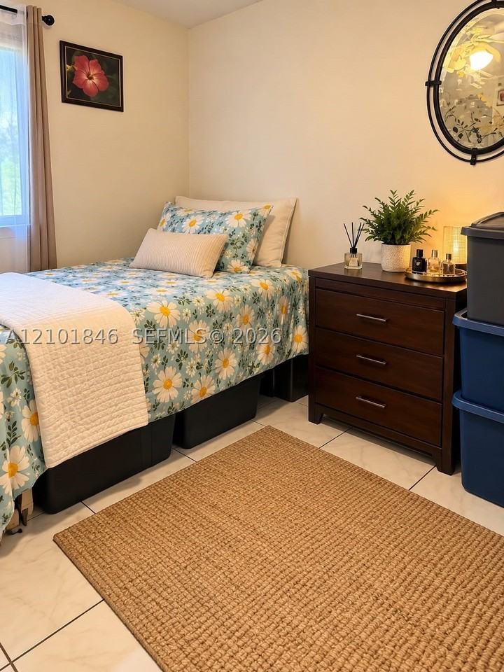 1271 Se 29th St #104-24 - Photo 4 of 12