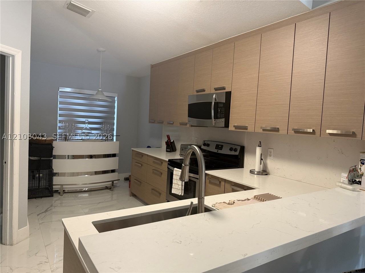 12452 Sw 45th Dr - Photo 5 of 6