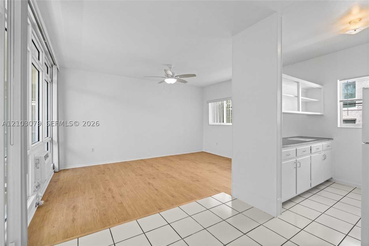 1850 Meridian Ave #24 - Photo 3 of 35