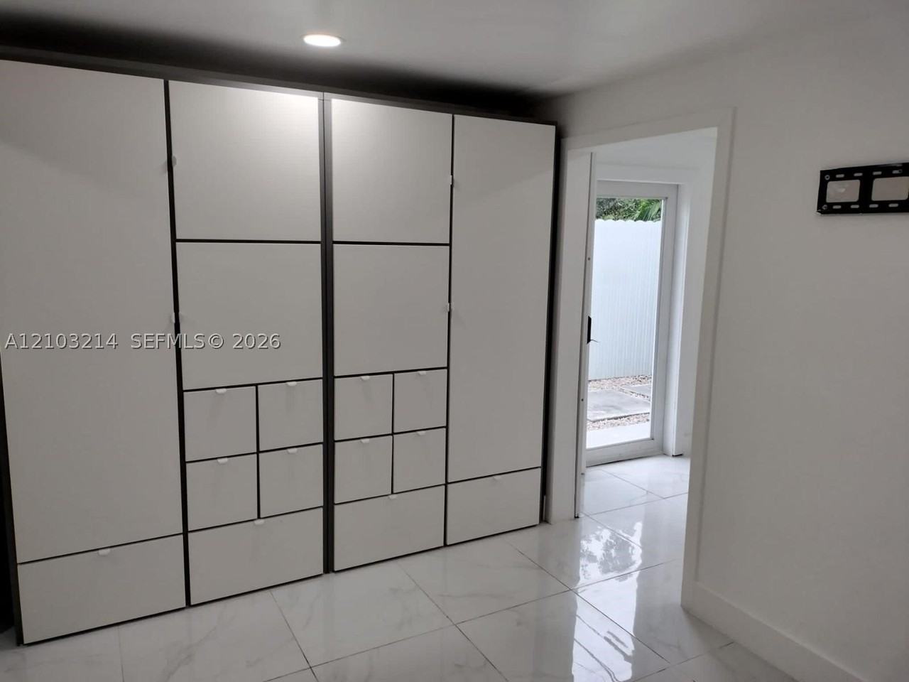 10450 Sw 149th Ter #1 - Photo 6 of 14