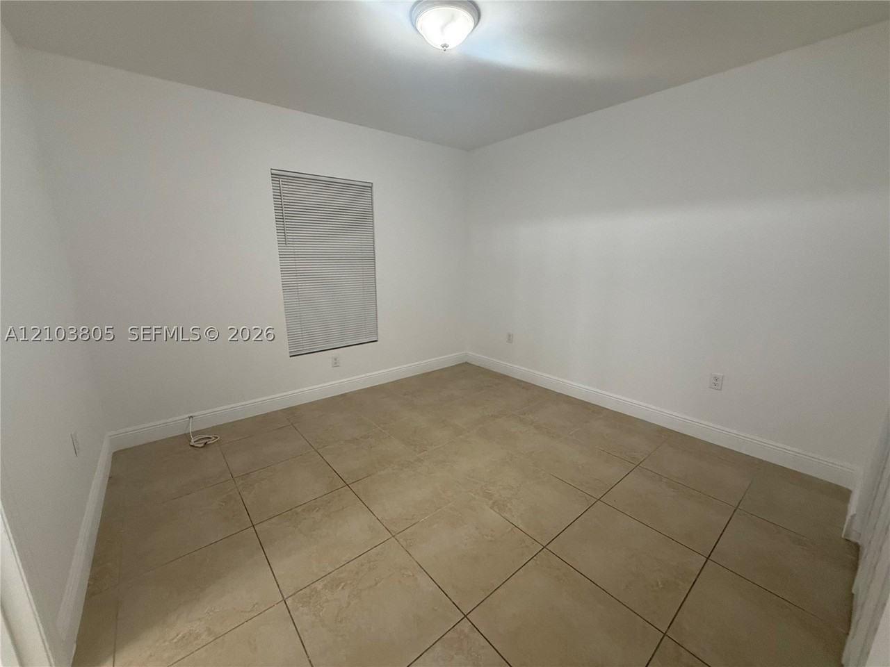 1565 Nw 47th St #1563 - Photo 5 of 16