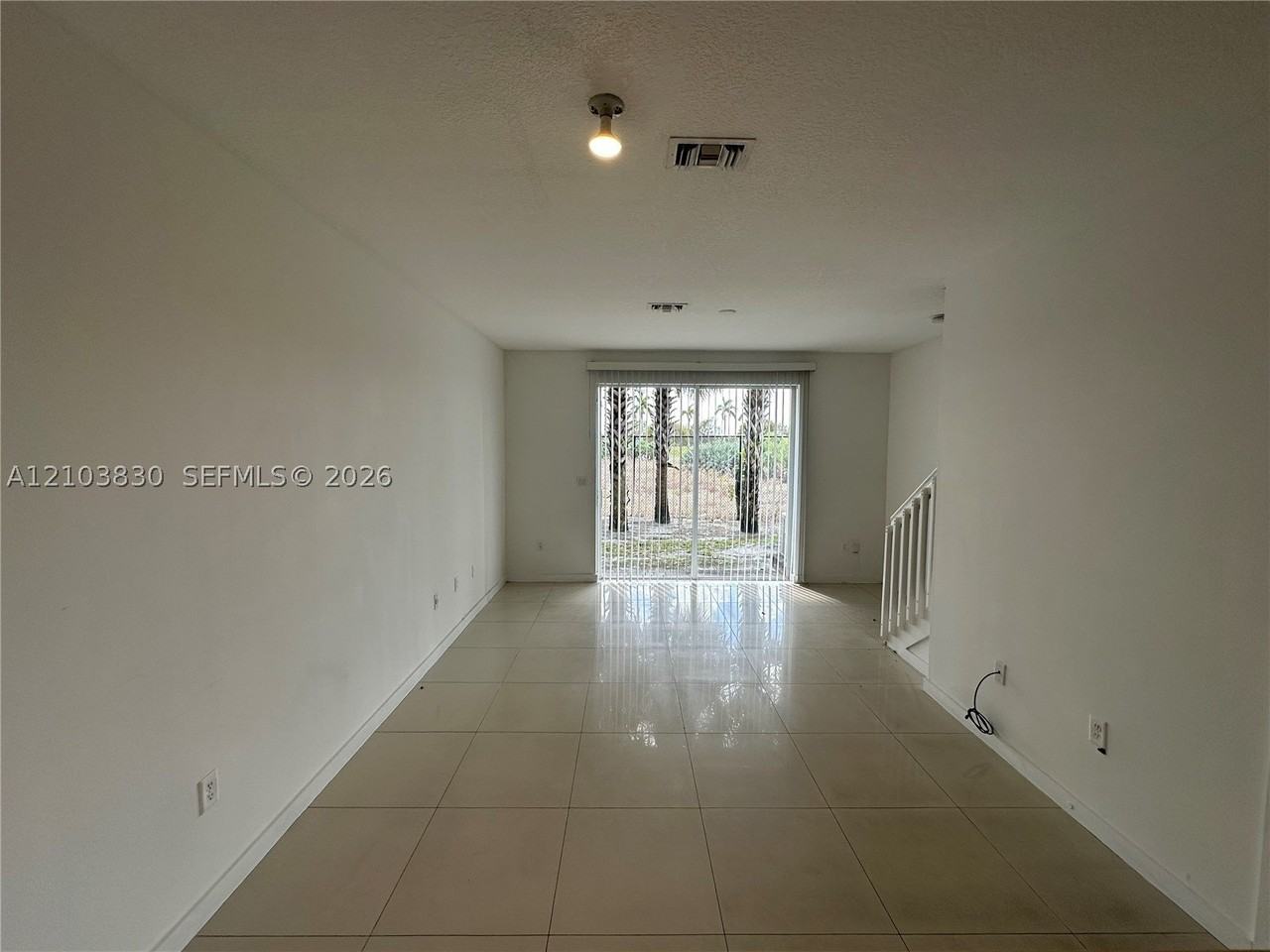 3446 Nw 13th St #3446 - Photo 4 of 19