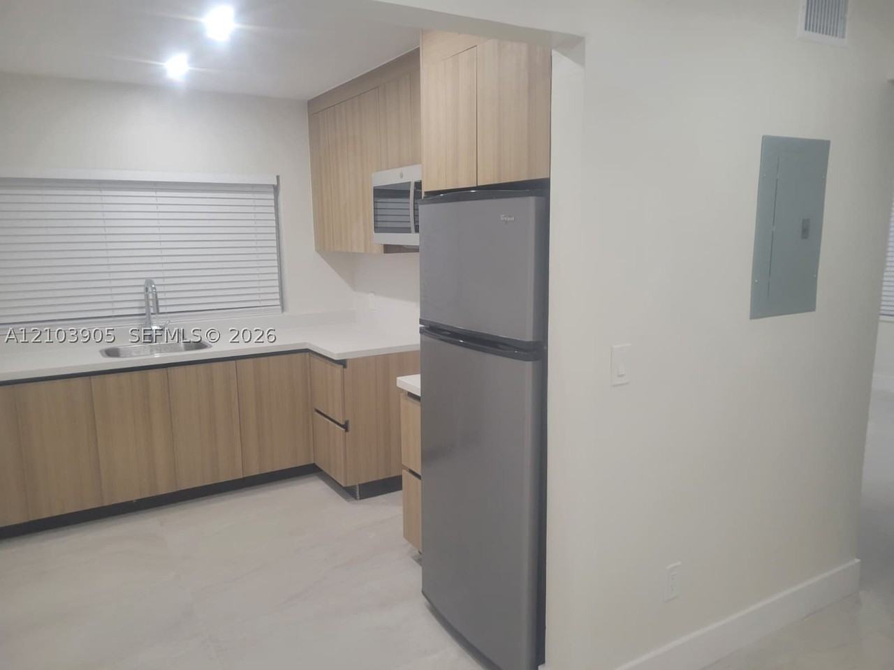 2900 W Flagler St #11 - Photo 5 of 8