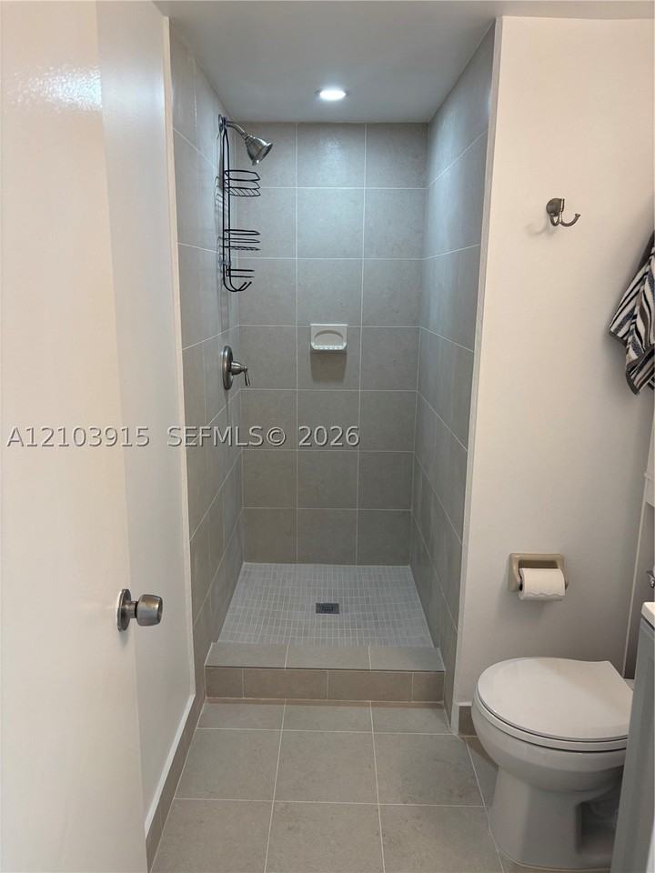2075 Sw 122nd Ave #322 - Photo 6 of 21