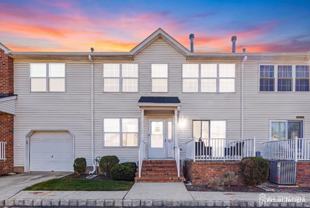 197 Barclay Ct - Photo 1 of 1