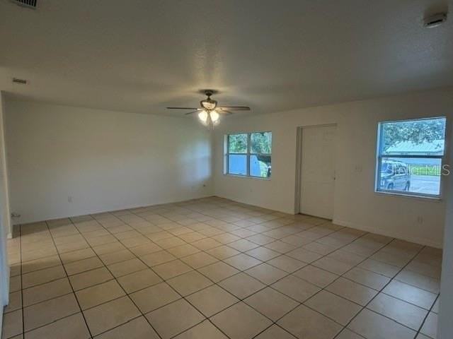 1938 Se Cherry Dr - Photo 4 of 4