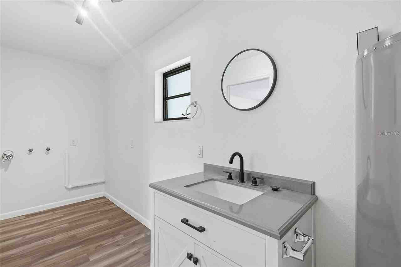 162 Bridle Path - Photo 6 of 7