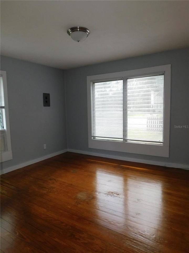 2609 Nw 6th St - Photo 7 of 20