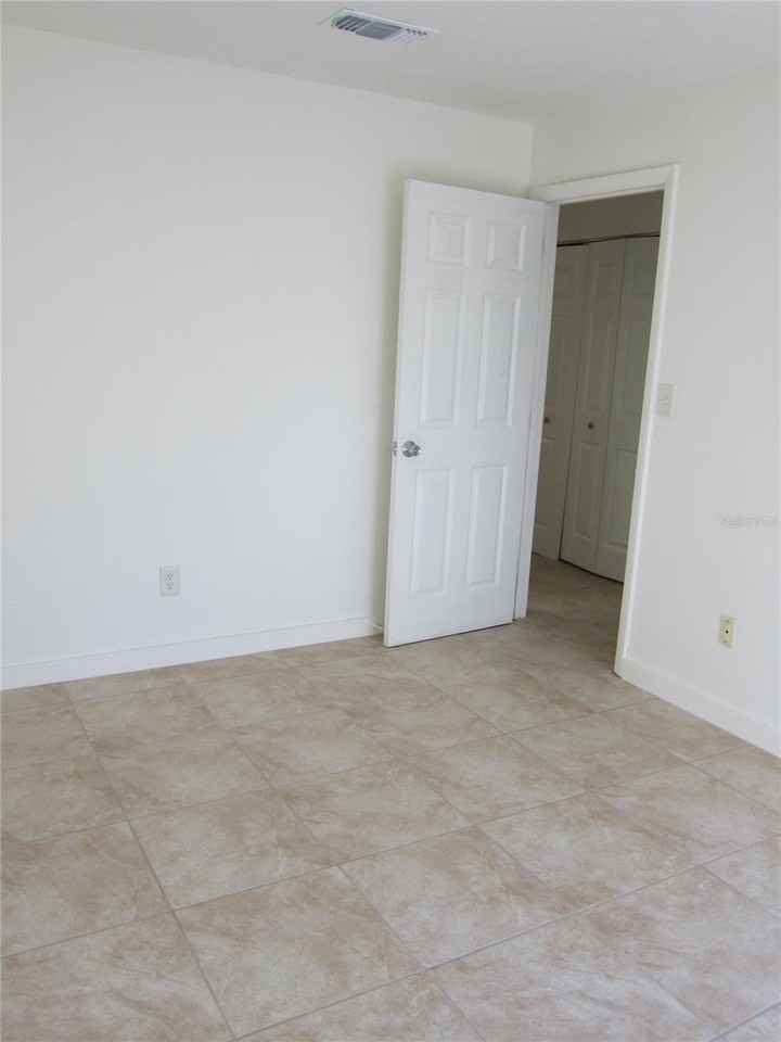5701 Nw 23rd Ter #6 - Photo 5 of 17