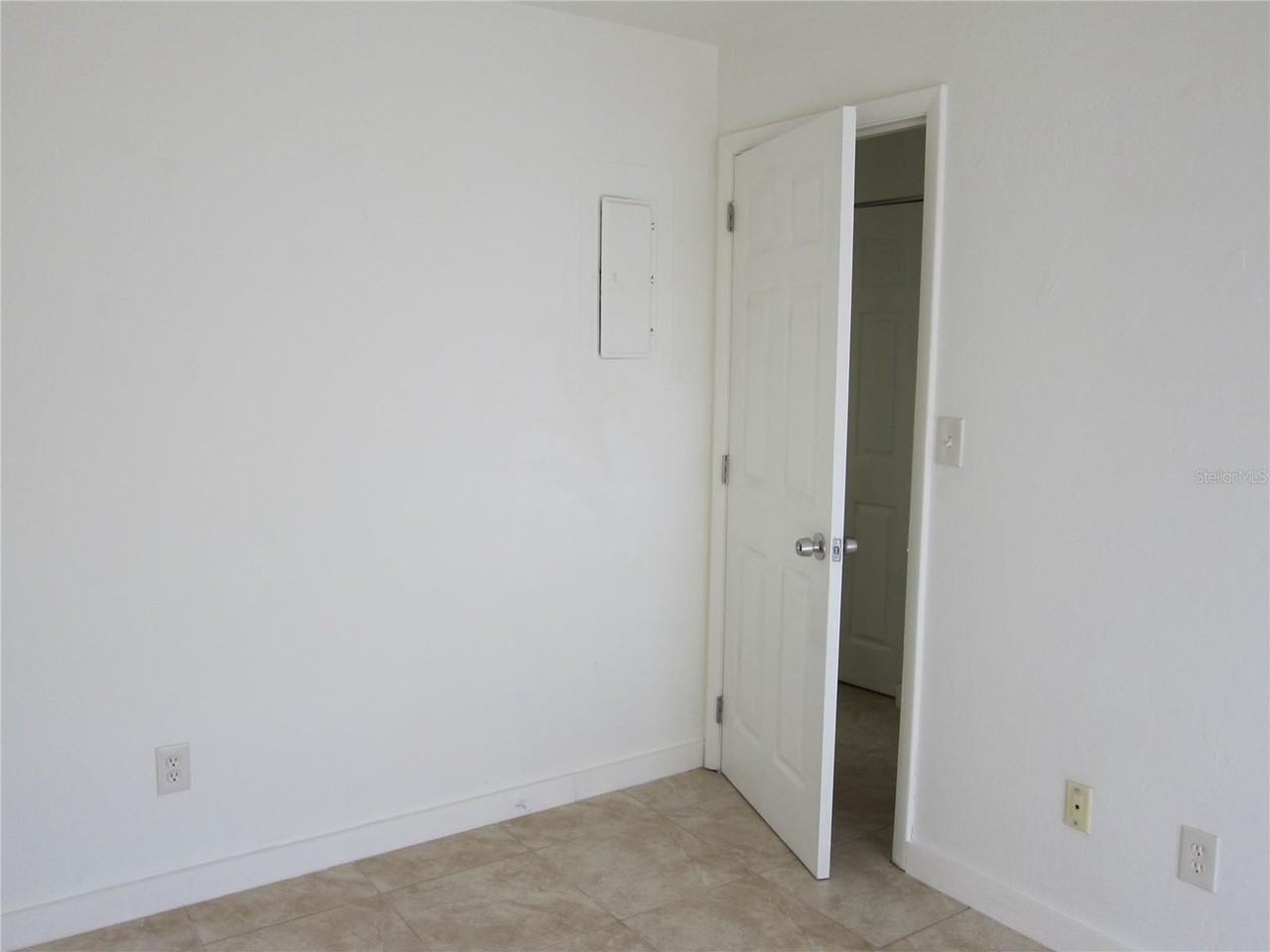 5701 Nw 23rd Ter #6 - Photo 6 of 17