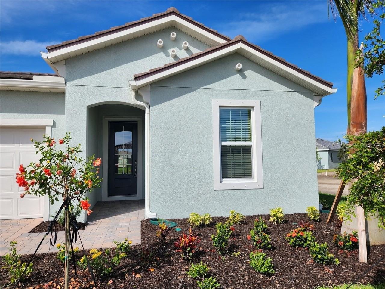 20465 Bandera Pl - Photo 3 of 38