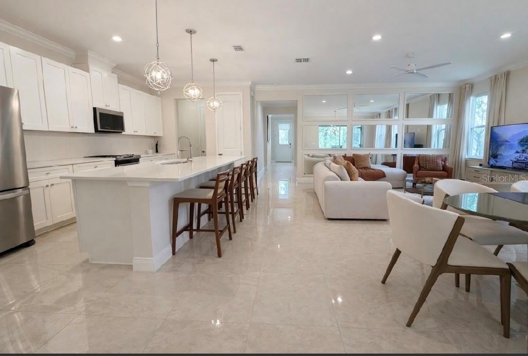 9241 Patrimonio Loop - Photo 5 of 22