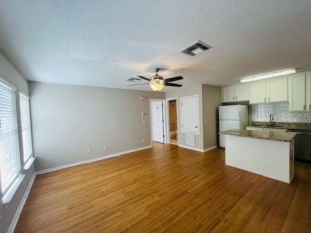 533 Greenbrier Ave #B - Photo 7 of 27