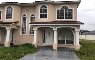 701 Bluebill Pl #B - Photo 1 of 1
