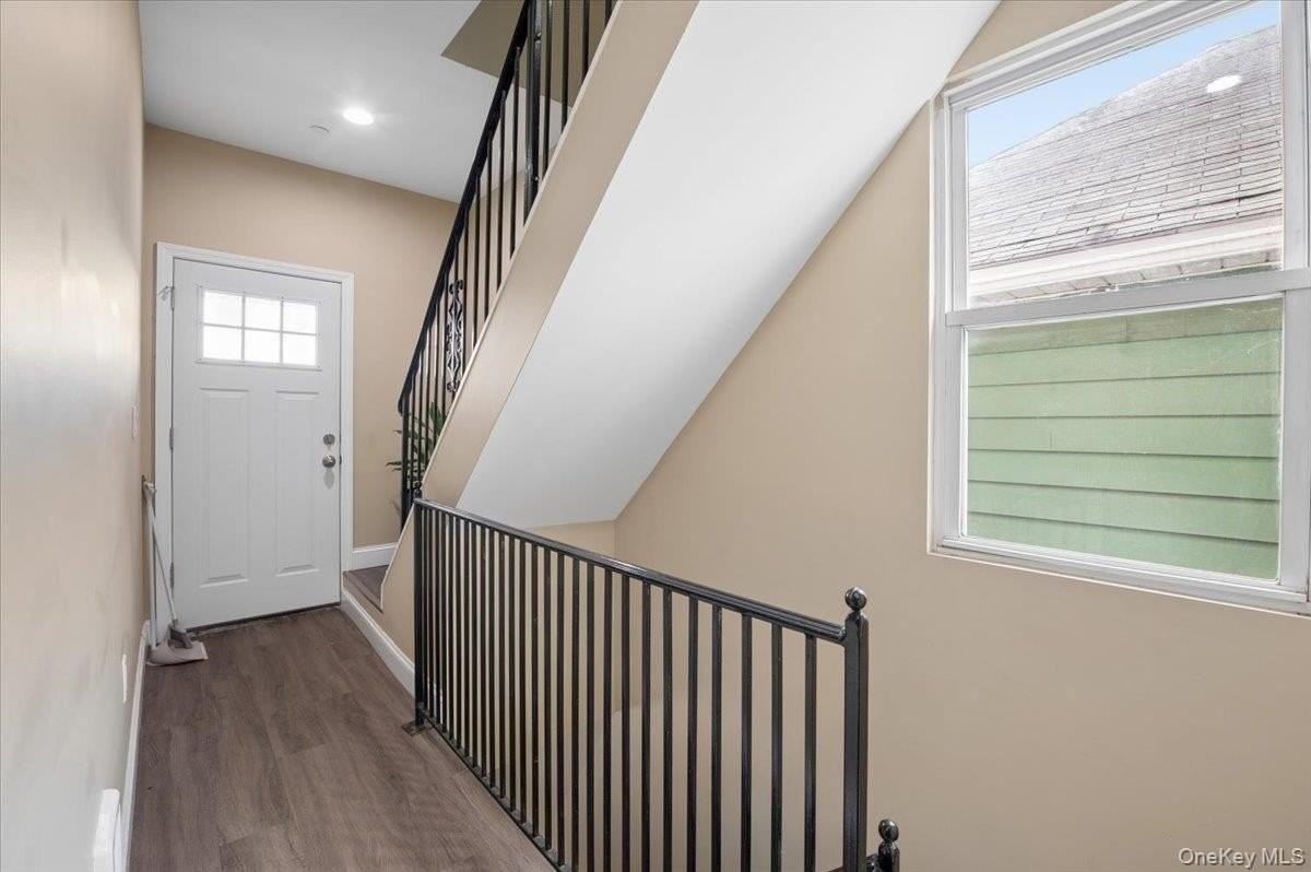 84 Howard St #2 - Photo 3 of 19
