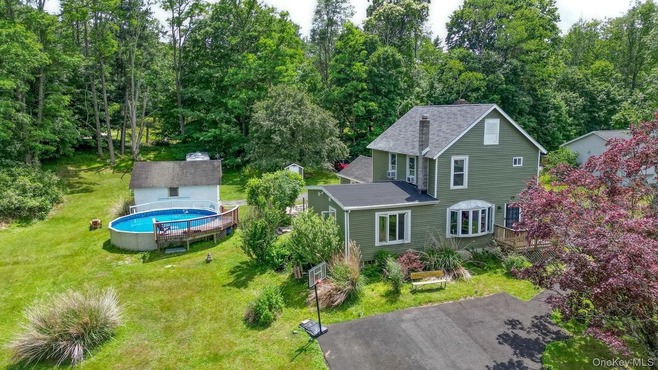 678 Prosperous Valley Rd - Photo 2 of 33