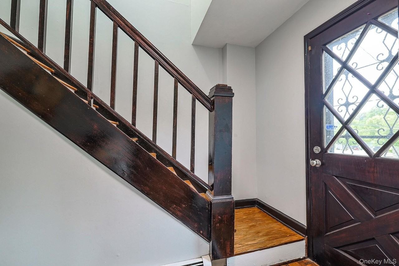 678 Prosperous Valley Rd - Photo 3 of 33