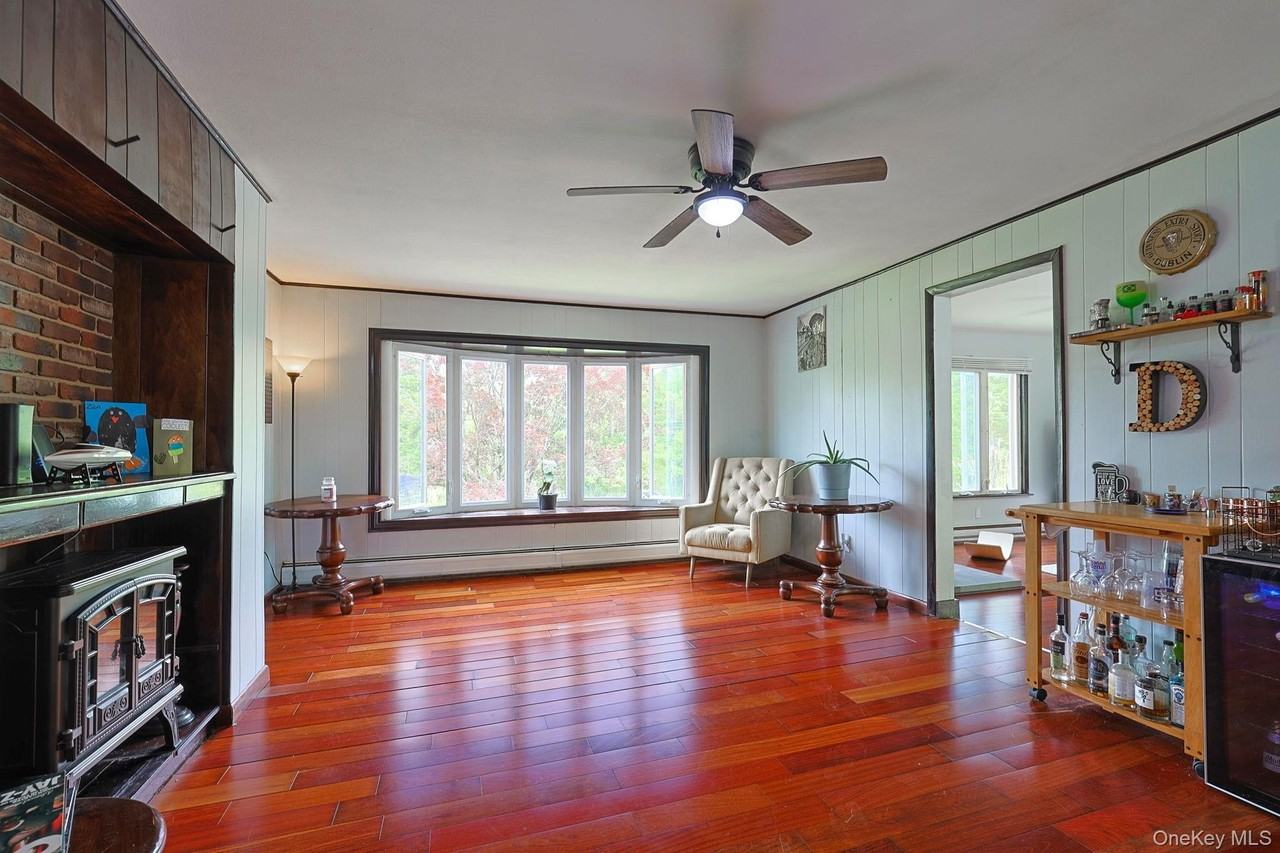 678 Prosperous Valley Rd - Photo 6 of 33