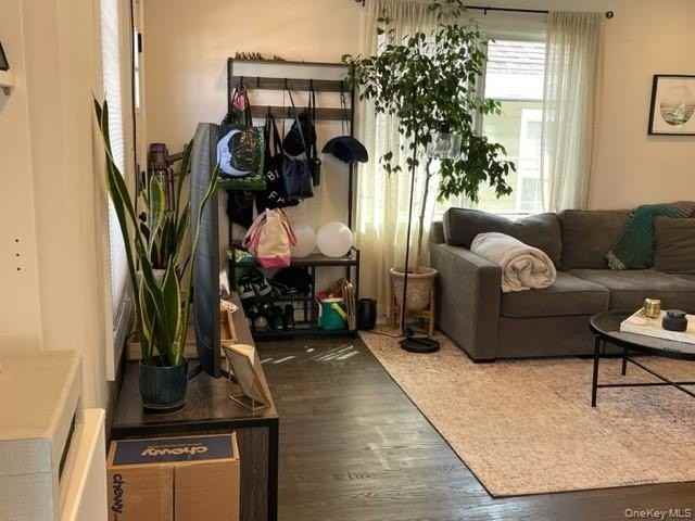 69 Rochester Ave - Photo 7 of 26