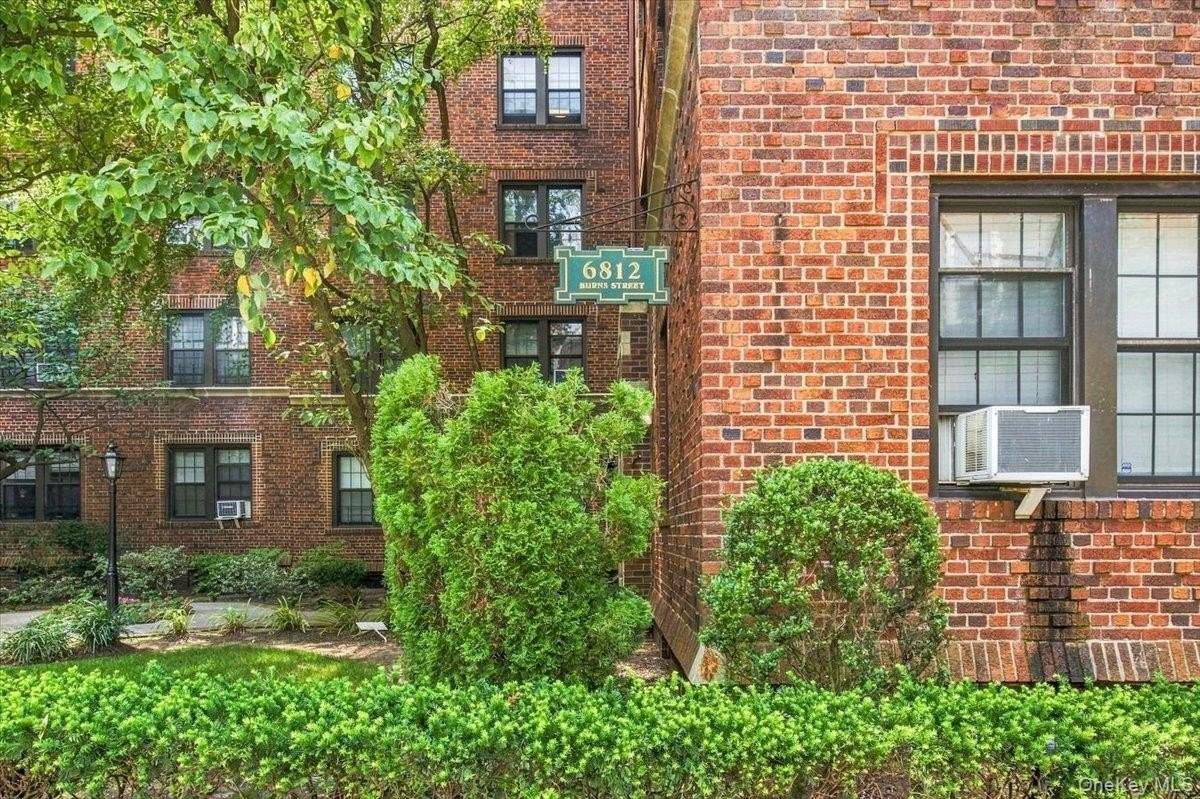 6812 Burns St #B2 - Photo 2 of 31