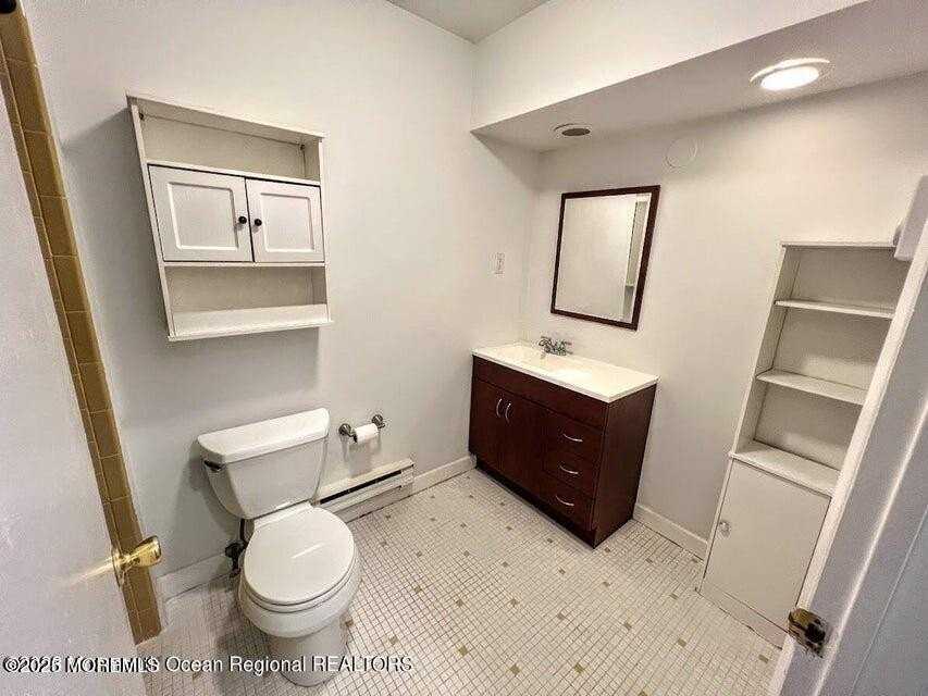 55 Amberly Dr #K - Photo 4 of 18