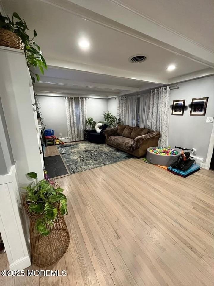 91 Jackson St - Photo 7 of 18