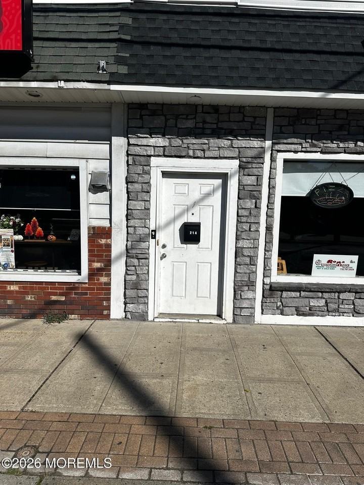 214 Main St #2F - Photo 7 of 7