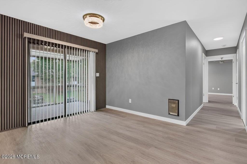 27 Meadow Green Cir #F - Photo 5 of 44