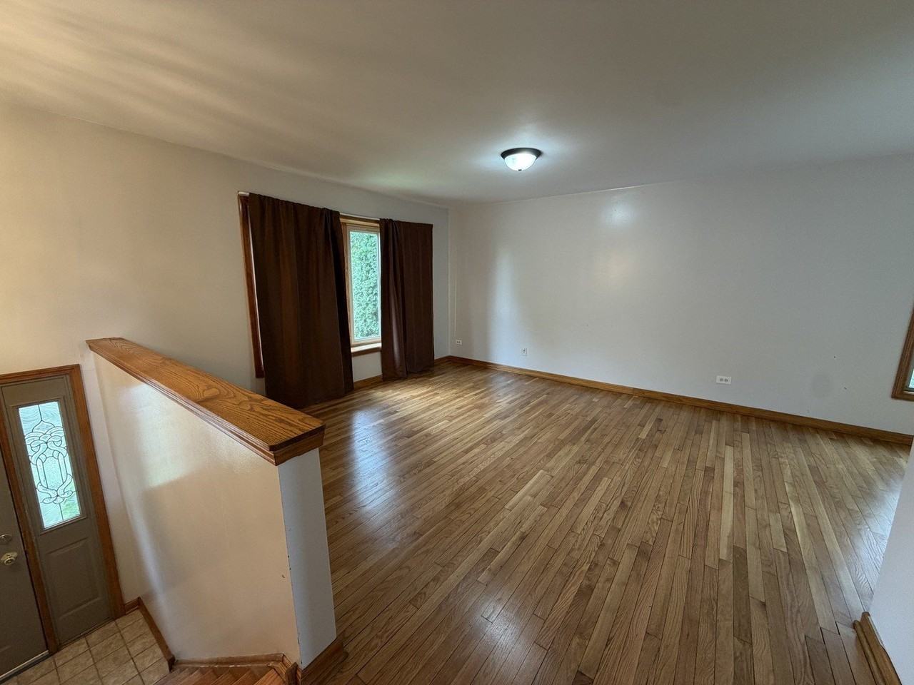 105 N Schmidt Rd - Photo 2 of 10