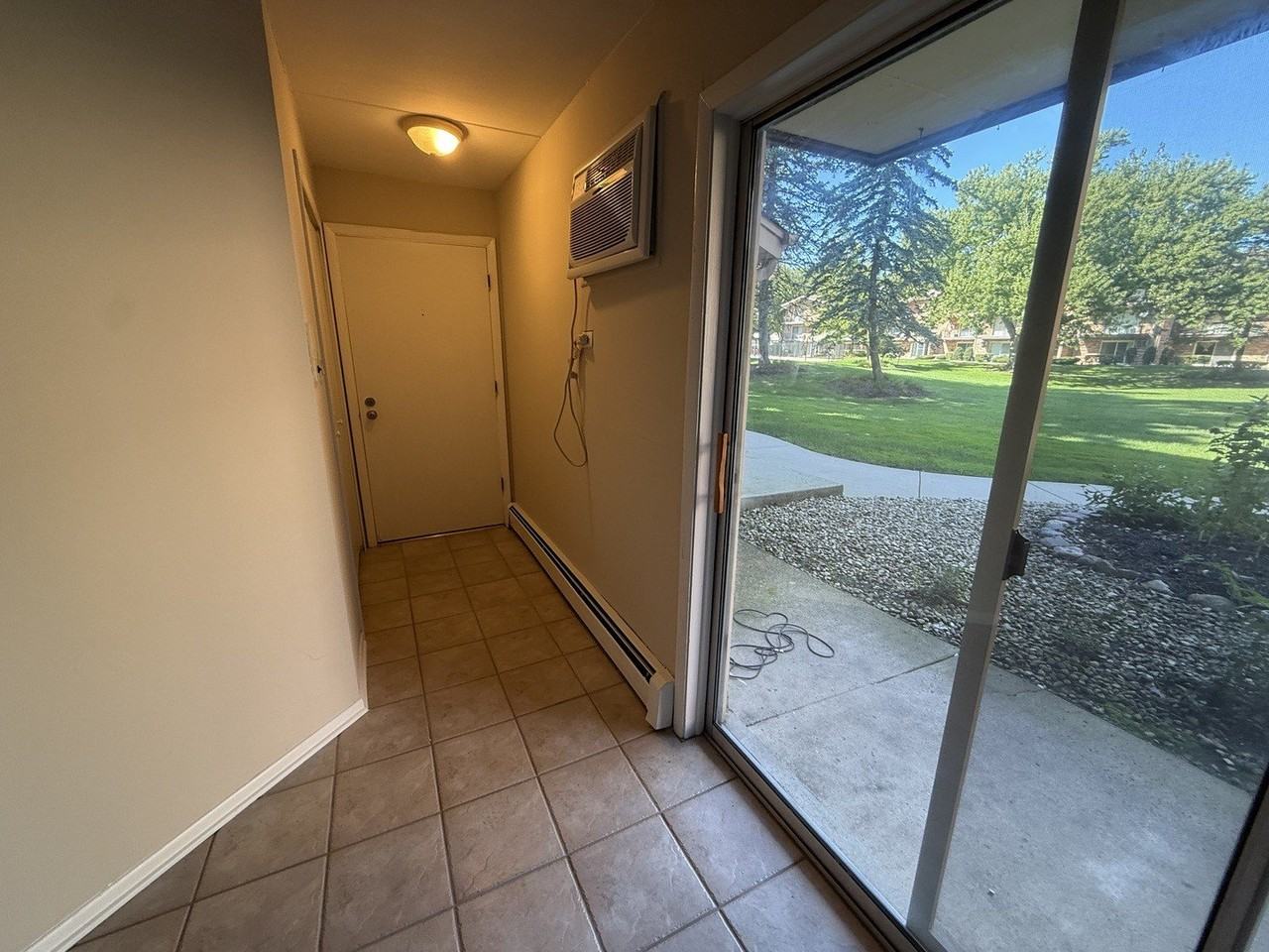 5330 Waterbury Dr #1602 - Photo 4 of 12