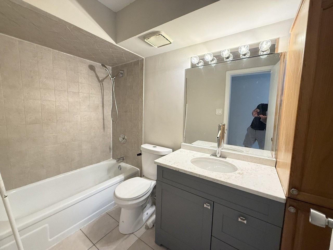5330 Waterbury Dr #1602 - Photo 6 of 12