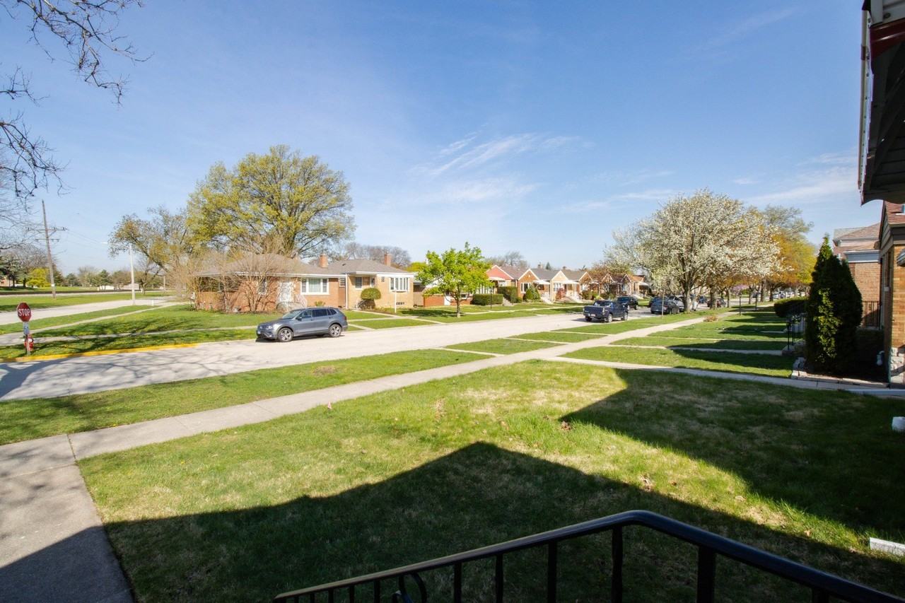 2337 Park Ave - Photo 2 of 29