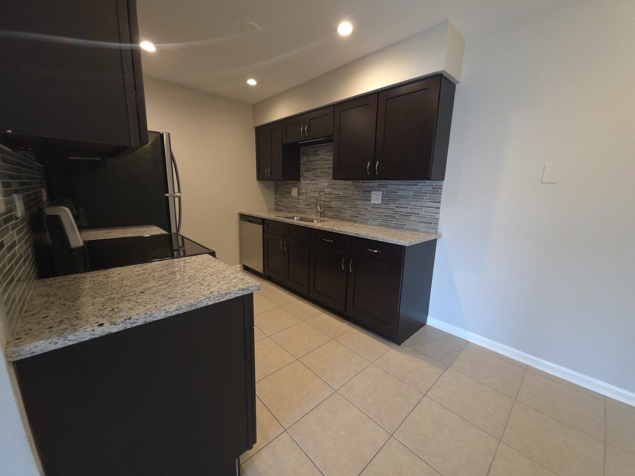 510 Kiowa Dr #201 - Photo 7 of 15