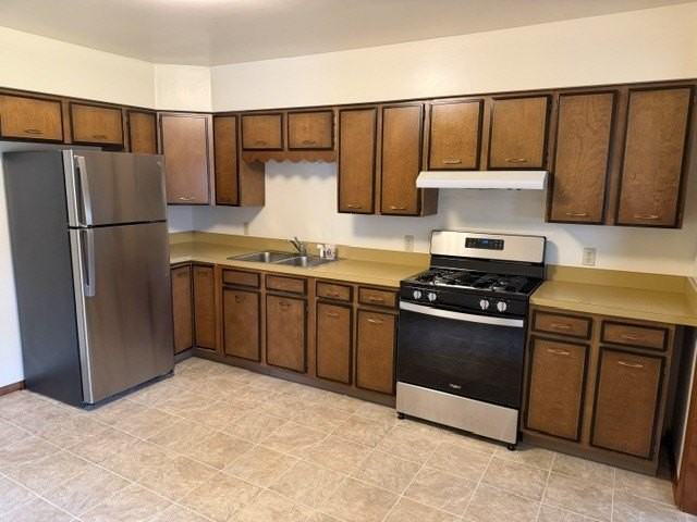 912 Luther Dr #B - Photo 6 of 13
