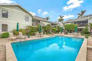 featured image of 880 8th Ave S #101