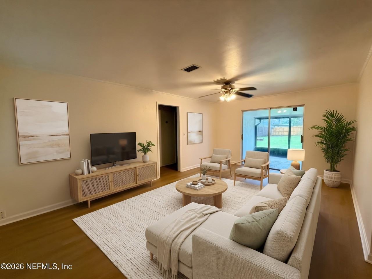 10439 Agave Rd - Photo 4 of 26