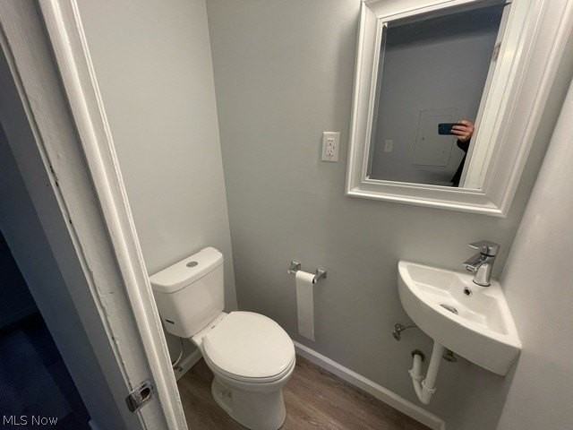 1935 Brookside Dr - Photo 5 of 9