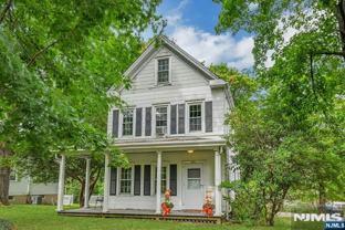 370 Sicomac Ave - Photo 1 of 1