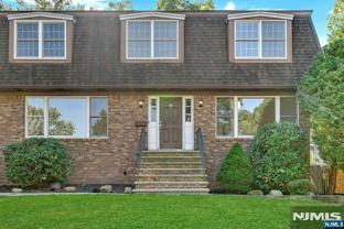 60 Gordon Ave #B - Photo 1 of 1