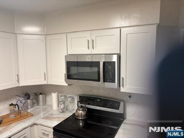 216 Harmon Cove Tower - Photo 7 of 20
