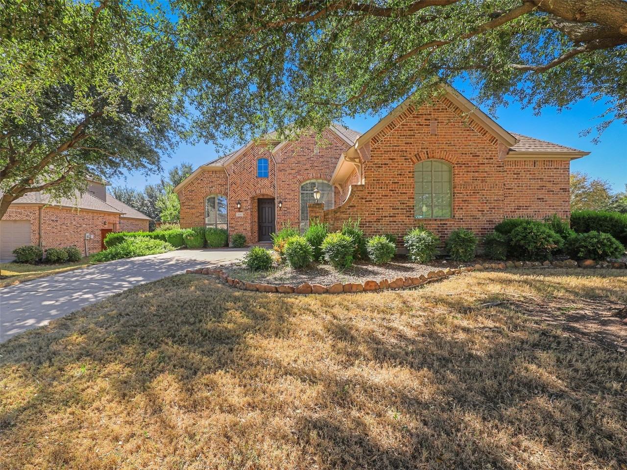 800 Camden Way - Photo 2 of 25