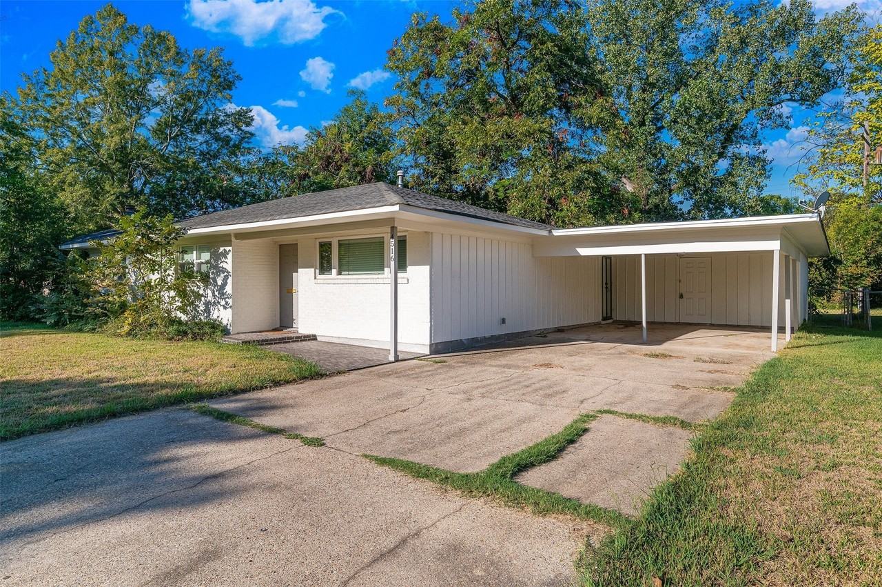 4516 Orchid St - Photo 2 of 24