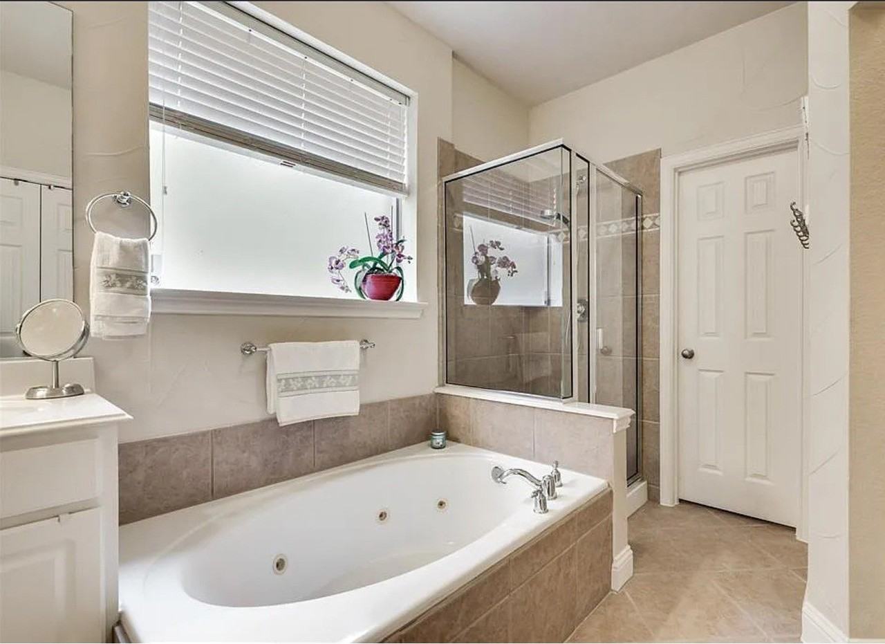 7043 Orion Dr - Photo 3 of 14